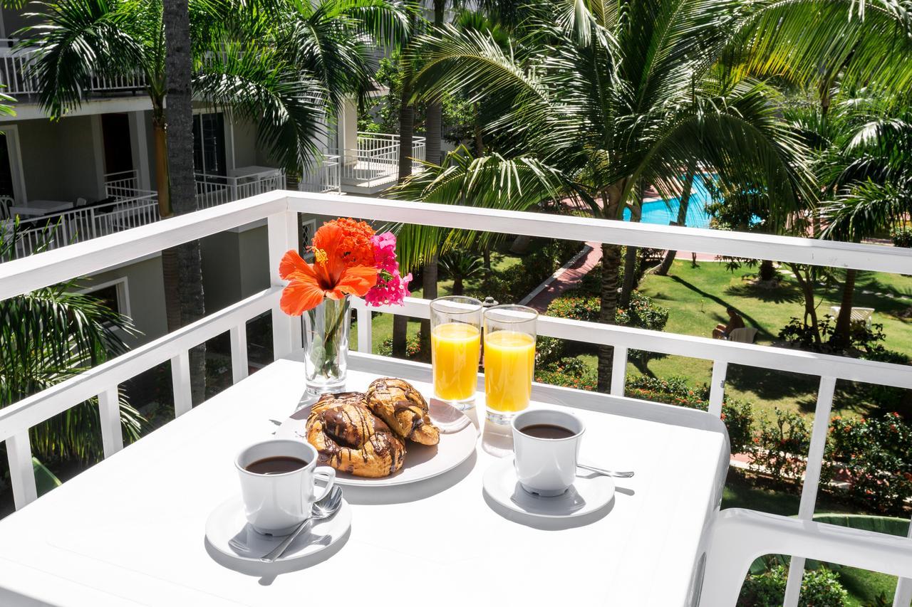 Hotel Fiesta Deluxe Πούντα Κάνα Δωμάτιο φωτογραφία